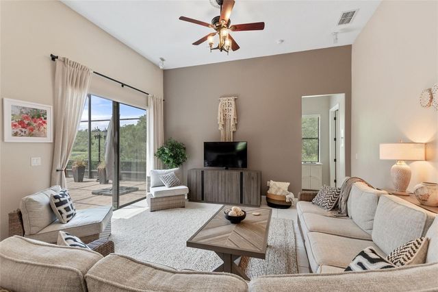 915 SAN RAPHAEL STREET, Poinciana, FL 34759