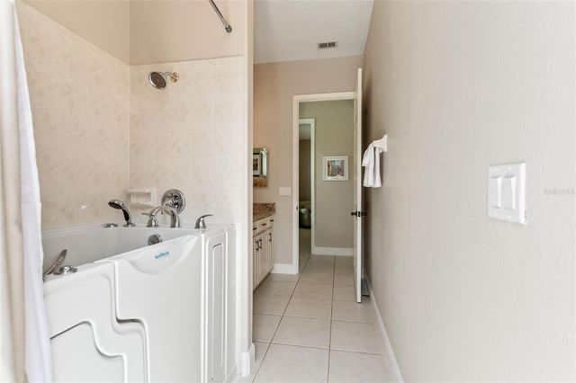 915 SAN RAPHAEL STREET, Poinciana, FL 34759