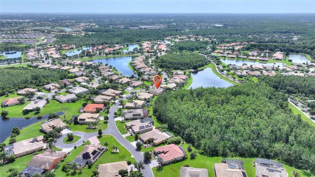 915 SAN RAPHAEL STREET, Poinciana, FL 34759