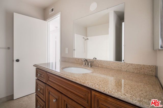 1423 W 7th Street, Upland, CA 91786