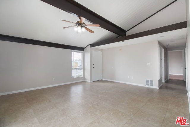 1423 W 7th Street, Upland, CA 91786