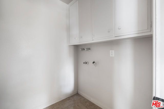 1423 W 7th Street, Upland, CA 91786