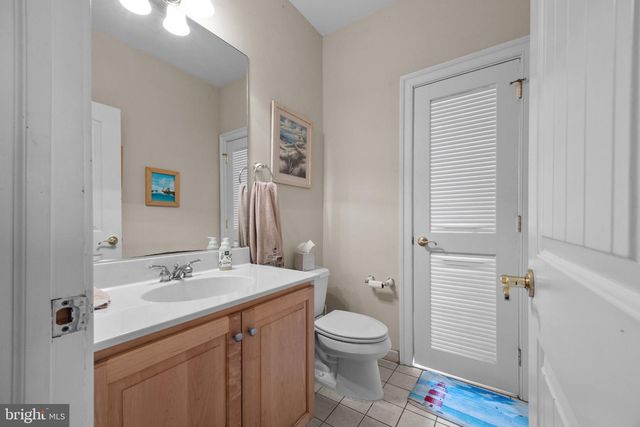 106-A HOWARD ST, Cape May, NJ 08204