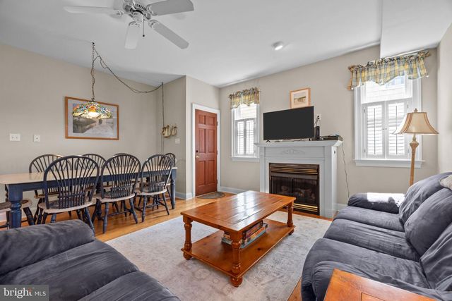 106-A HOWARD ST, Cape May, NJ 08204