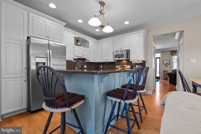 106-A HOWARD ST, Cape May, NJ 08204