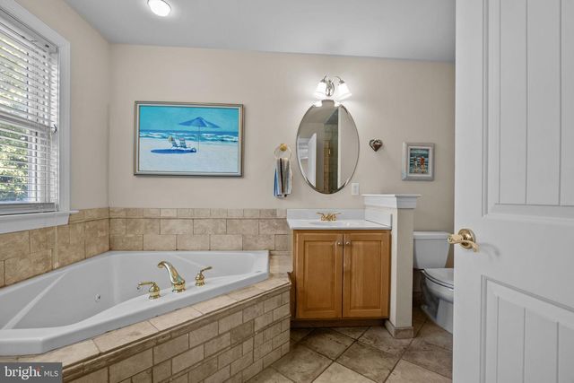 106-A HOWARD ST, Cape May, NJ 08204