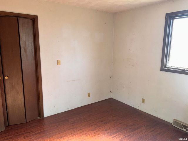 28597 ROPP Road, Geneseo, IL 61254