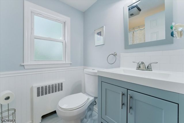 15 Van Buren Ave, Cranford Twp., NJ 07016
