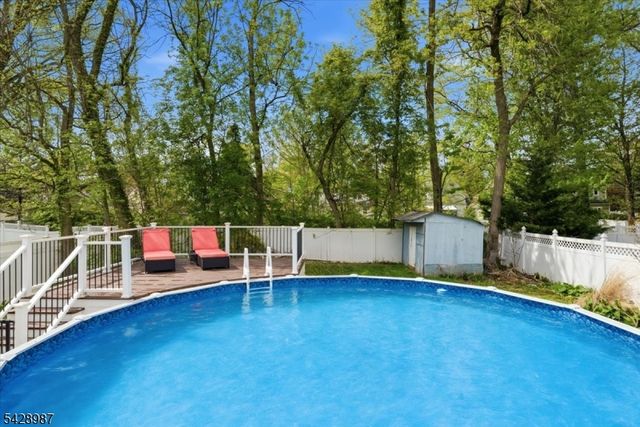 15 Van Buren Ave, Cranford Twp., NJ 07016