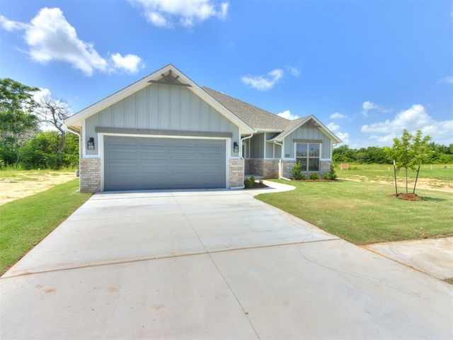 9416 NW 75th Street, Yukon, OK 73099