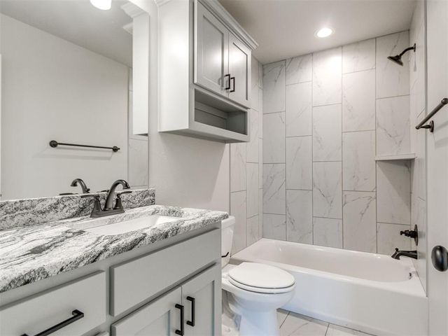 9416 NW 75th Street, Yukon, OK 73099