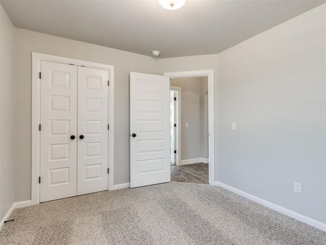 9416 NW 75th Street, Yukon, OK 73099