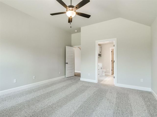 9416 NW 75th Street, Yukon, OK 73099