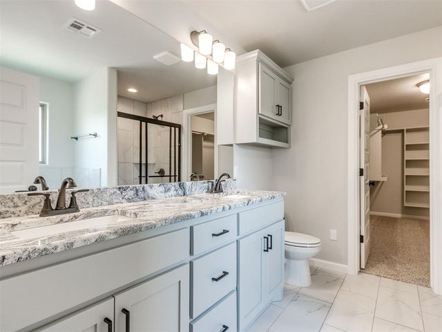 9416 NW 75th Street, Yukon, OK 73099