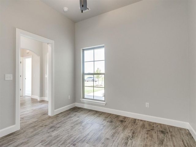 9416 NW 75th Street, Yukon, OK 73099