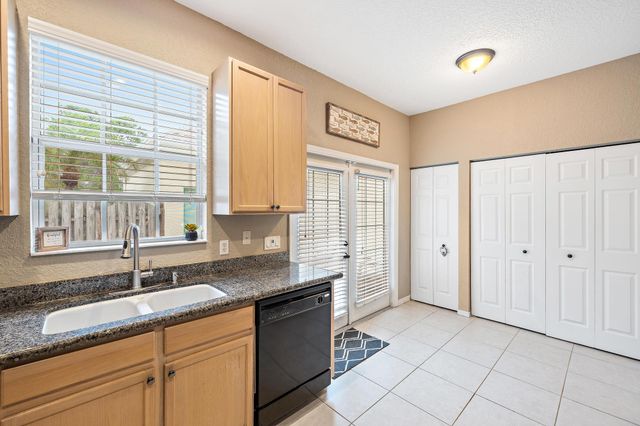 315 E Bay Cedar Circle, Jupiter, FL 33458