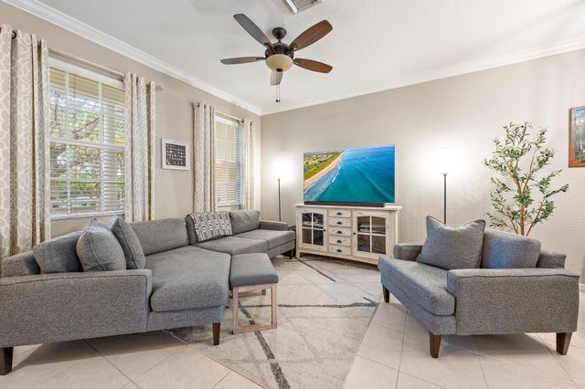 315 E Bay Cedar Circle, Jupiter, FL 33458