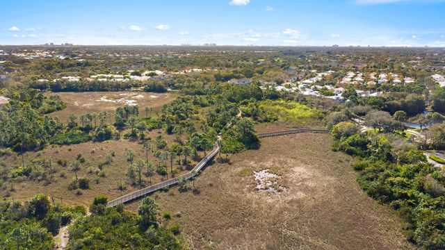 315 E Bay Cedar Circle, Jupiter, FL 33458