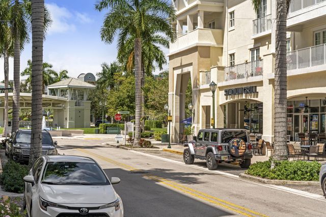 315 E Bay Cedar Circle, Jupiter, FL 33458