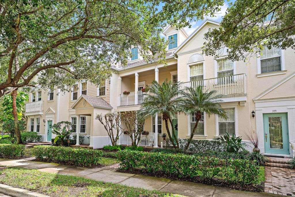 315 E Bay Cedar Circle, Jupiter, FL 33458