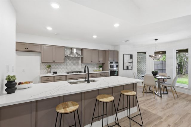 105 Wellesley Drive, Irving, TX 75062