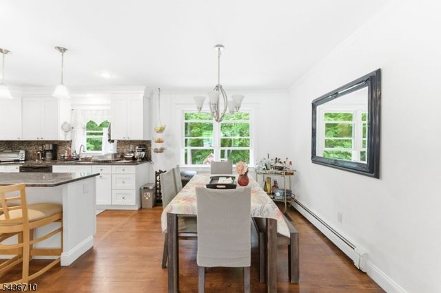81 Elba Ave, Hopatcong Boro, NJ 07843