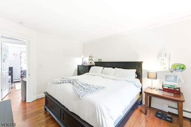 81 Elba Ave, Hopatcong Boro, NJ 07843