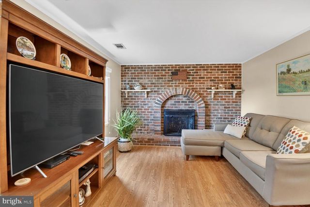 5382 VIEW POINT CT, Sykesville, MD 21784