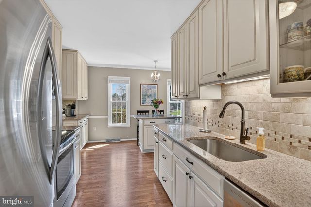 5382 VIEW POINT CT, Sykesville, MD 21784