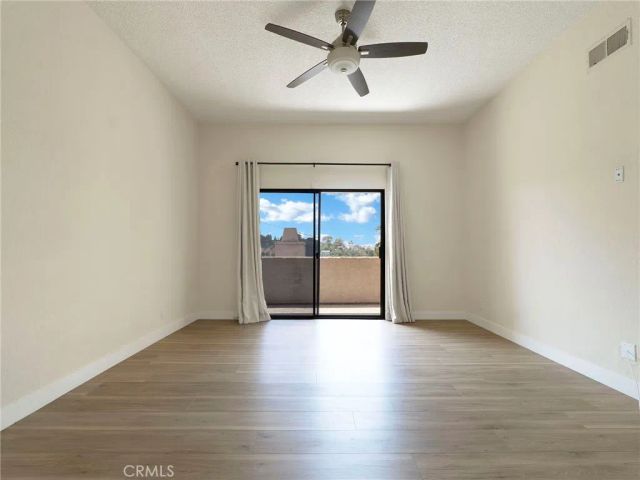 5214 Calatrana Drive, Woodland Hills, CA 91364
