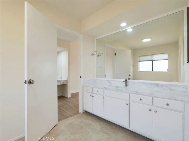 5214 Calatrana Drive, Woodland Hills, CA 91364