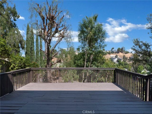 5214 Calatrana Drive, Woodland Hills, CA 91364
