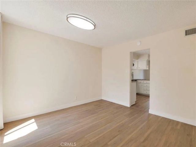 5214 Calatrana Drive, Woodland Hills, CA 91364