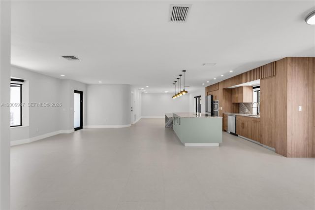 17737 SW 86th Ave, Palmetto Bay, FL 33157