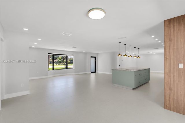 17737 SW 86th Ave, Palmetto Bay, FL 33157