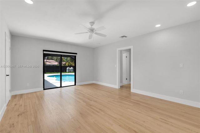 17737 SW 86th Ave, Palmetto Bay, FL 33157