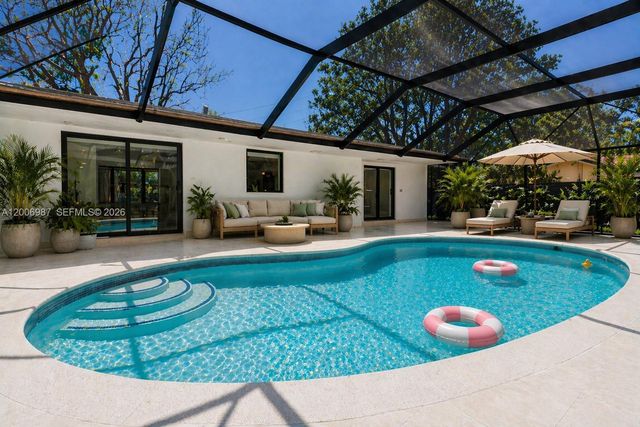 17737 SW 86th Ave, Palmetto Bay, FL 33157