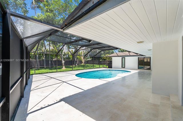 17737 SW 86th Ave, Palmetto Bay, FL 33157