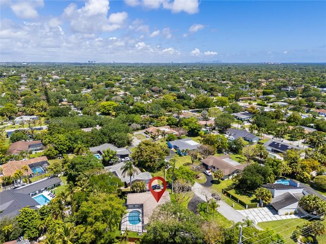 17737 SW 86th Ave, Palmetto Bay, FL 33157