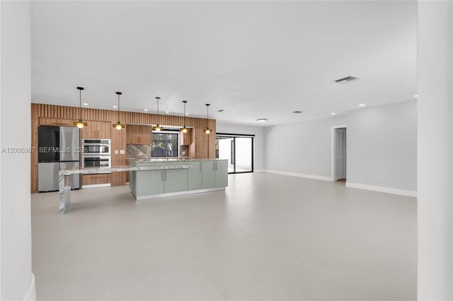 17737 SW 86th Ave, Palmetto Bay, FL 33157