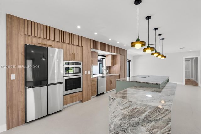 17737 SW 86th Ave, Palmetto Bay, FL 33157