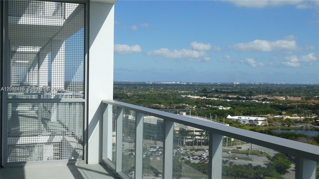2000 Metropica Way 2006, Sunrise, FL 33323