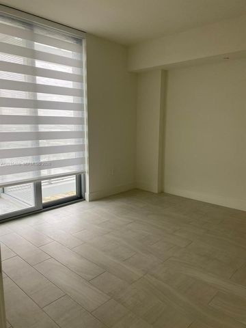 2000 Metropica Way 2006, Sunrise, FL 33323