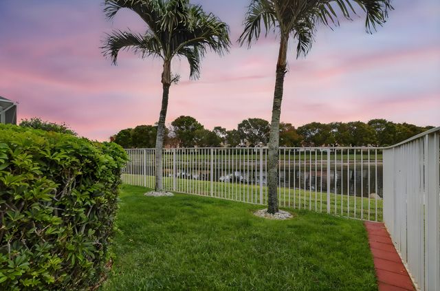 3638 Turtle Island Court, West Palm Beach, FL 33411