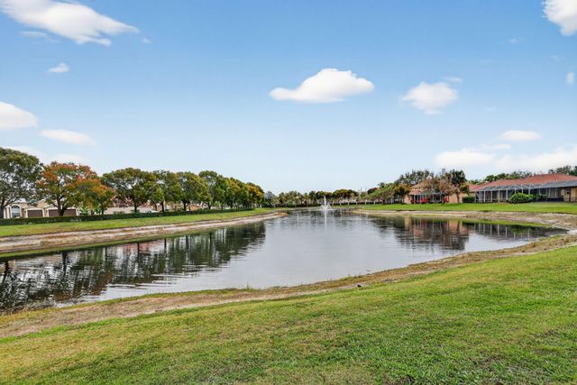 3638 Turtle Island Court, West Palm Beach, FL 33411