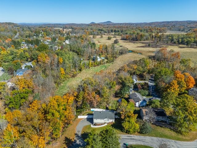 3 Gardenia Rd, Vernon Twp., NJ 07418