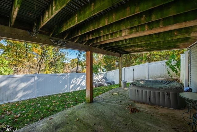 3 Gardenia Rd, Vernon Twp., NJ 07418
