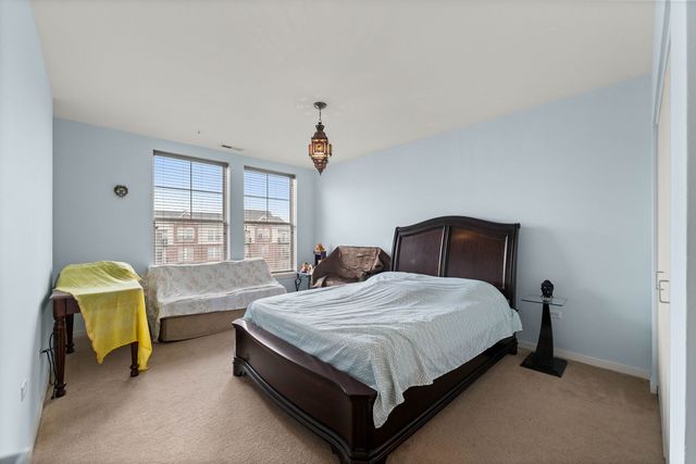 7753 VAN BUREN Street 512, Forest Park, IL 60130