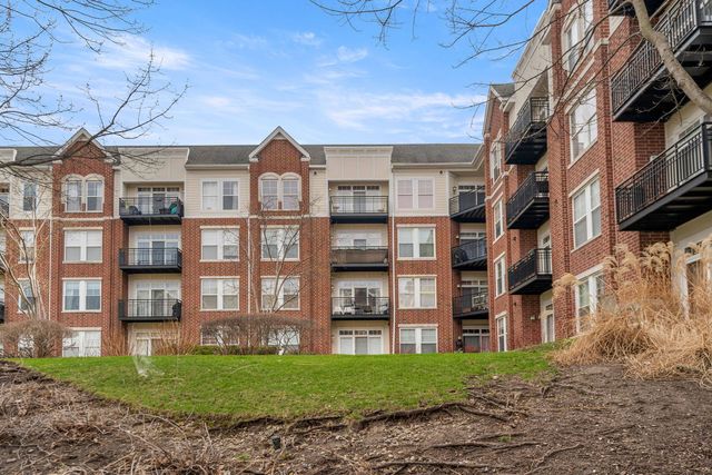 7753 VAN BUREN Street 512, Forest Park, IL 60130