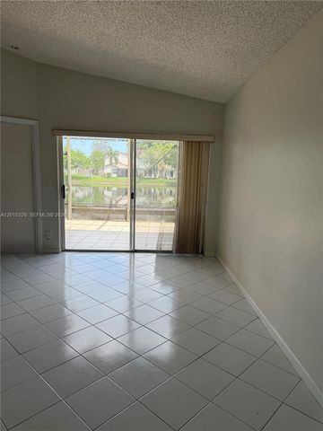 317 NW 109th Ave, Pembroke Pines, FL 33026
